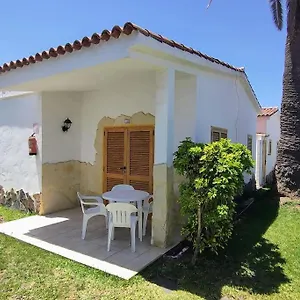 https://precioso-bungalow-12.in-canary-islands.com