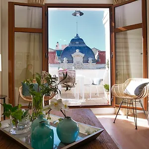 https://iloftmalaga-atico-alameda-principal.hotelsinnerja.org