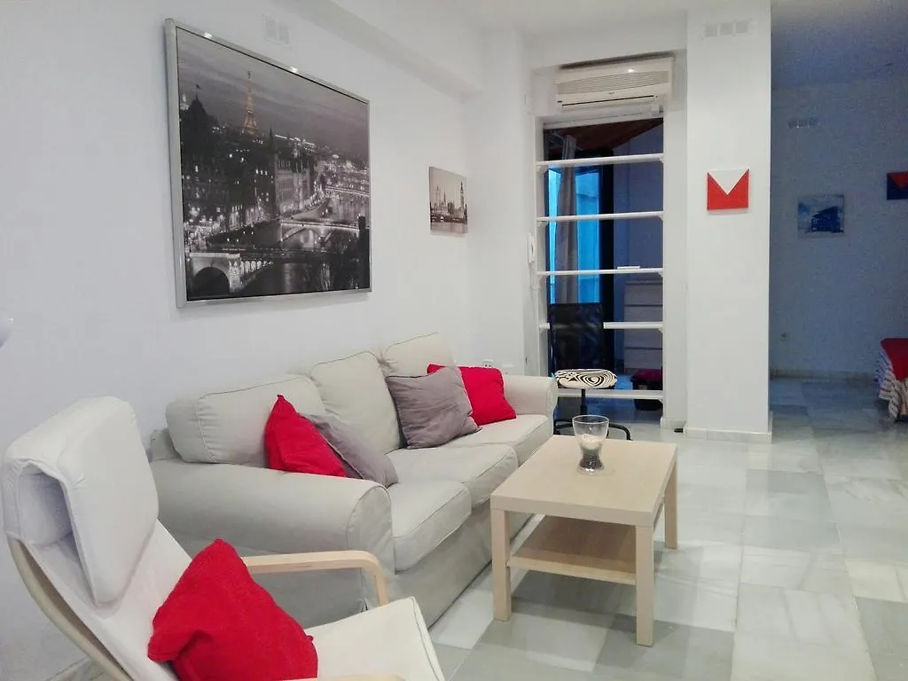 Centrico Apartamento Con Patio Privado Sevilla