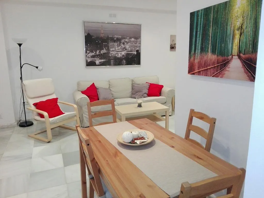 Centrico Apartamento Con Patio Privado Sevilla Daire